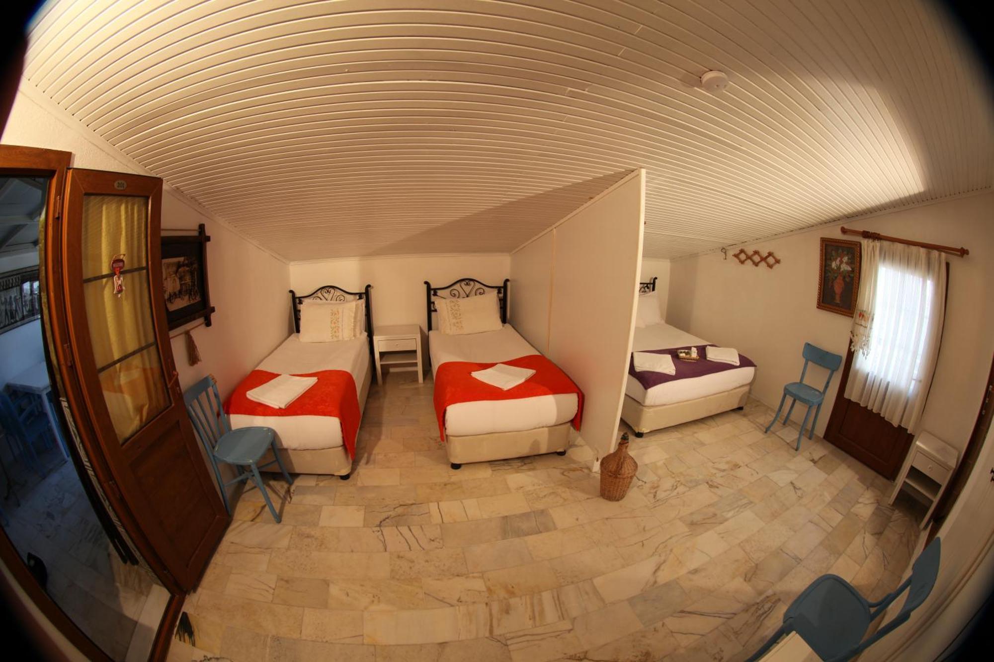Alacati Antik Motel Cesme Ngoại thất bức ảnh