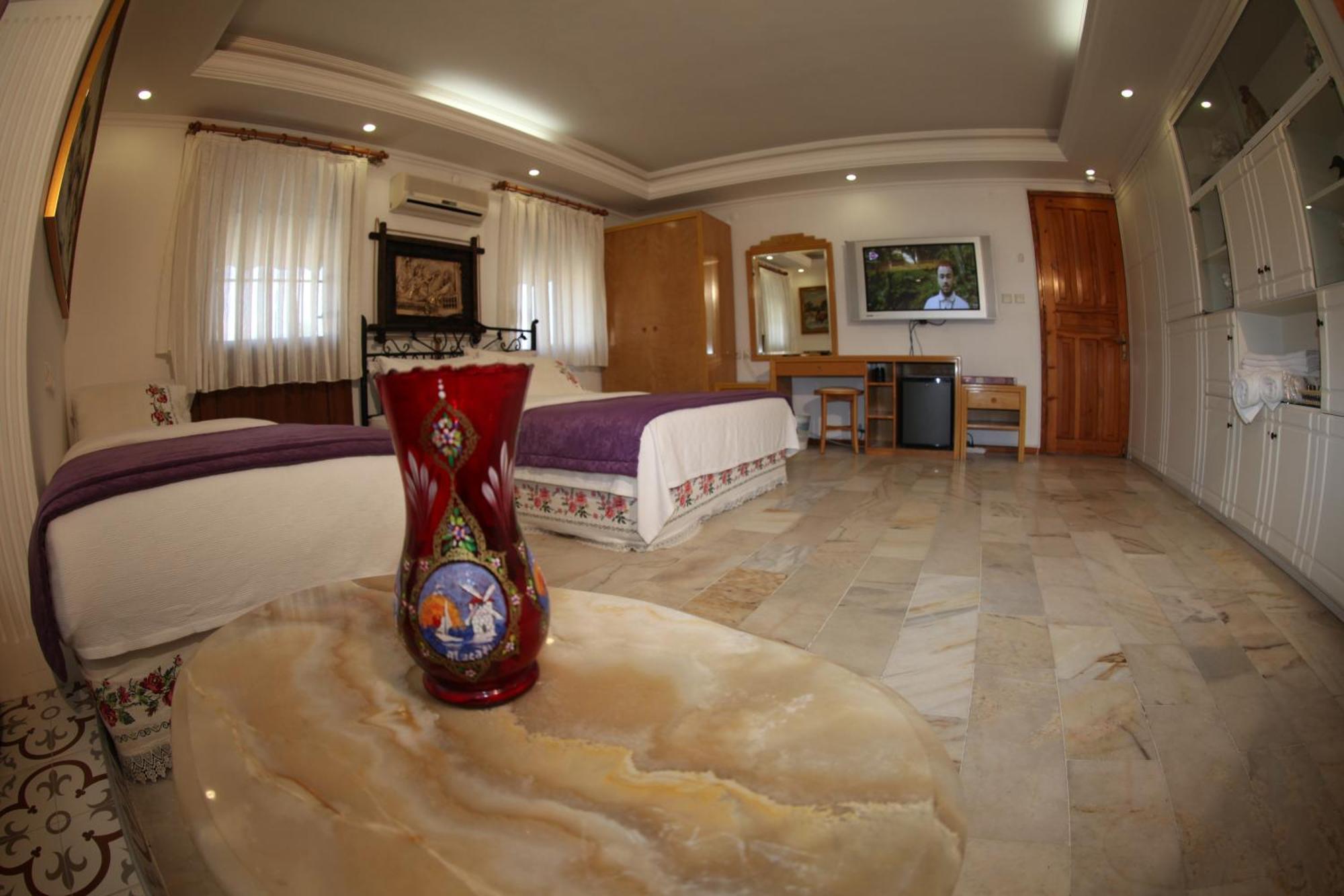 Alacati Antik Motel Cesme Ngoại thất bức ảnh