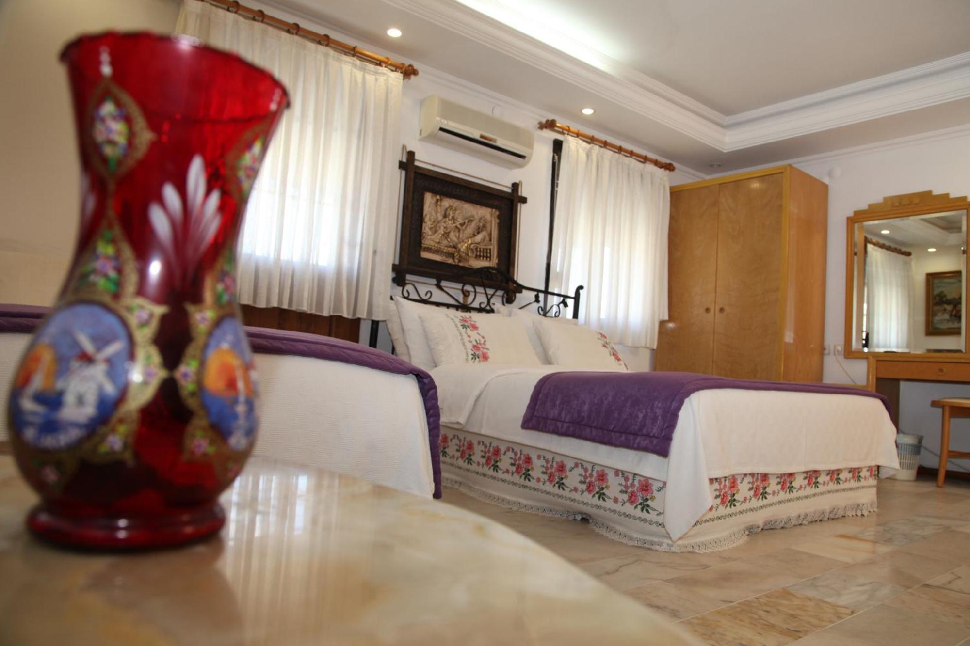 Alacati Antik Motel Cesme Ngoại thất bức ảnh