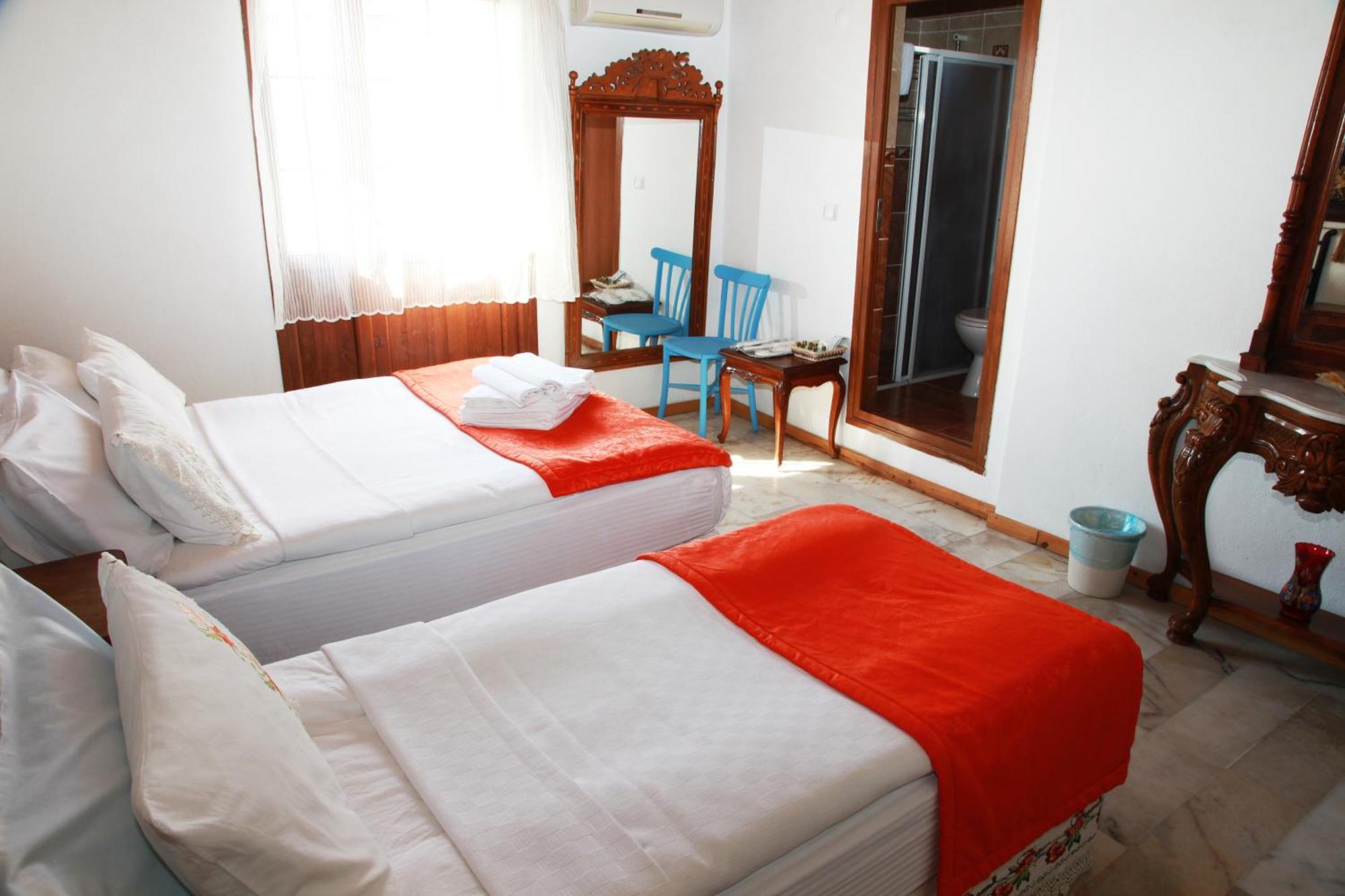 Alacati Antik Motel Cesme Ngoại thất bức ảnh